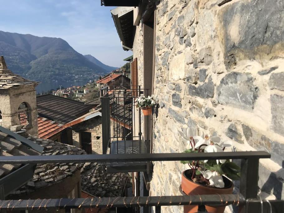 Romantic Home Stone With Amazing View Lake Of Como And Oleandra Laglio Exterior foto